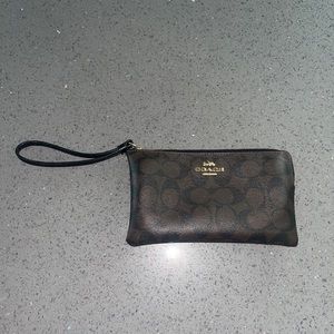 Coach purse, pocketbook, wallet